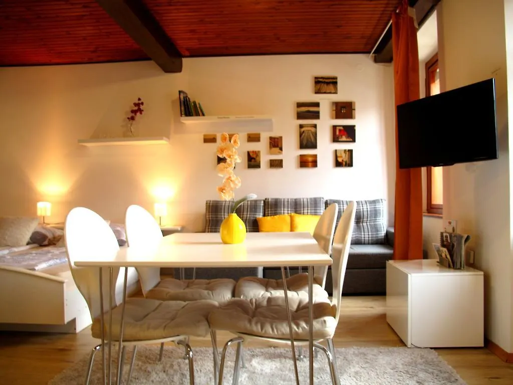 Riverbank Studio Apartment Ljubljana 0*,  Slovenia